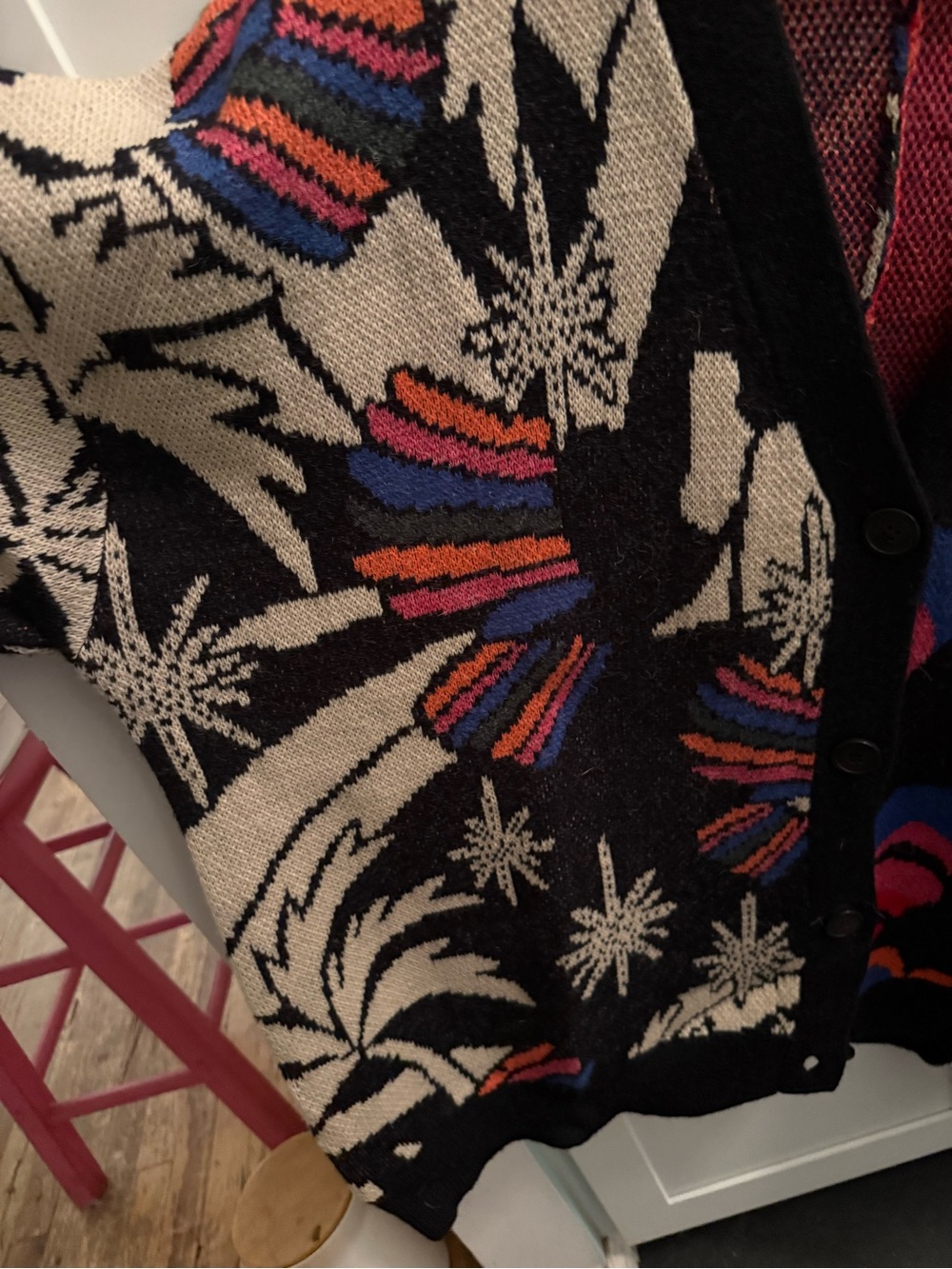 Farm Rio Multicolor Floral-Print V-Neck Cardigan Sweater - Picture 2 of 5